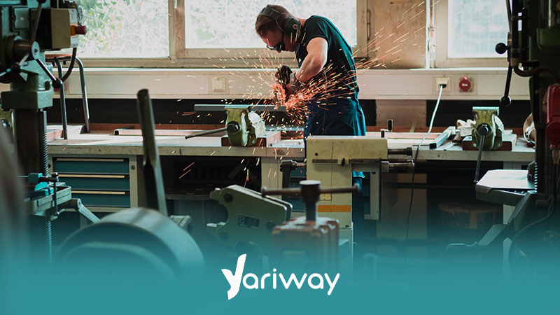 پدر بازوی مالی هر خانوار ی به صورت پی فرض می باشد