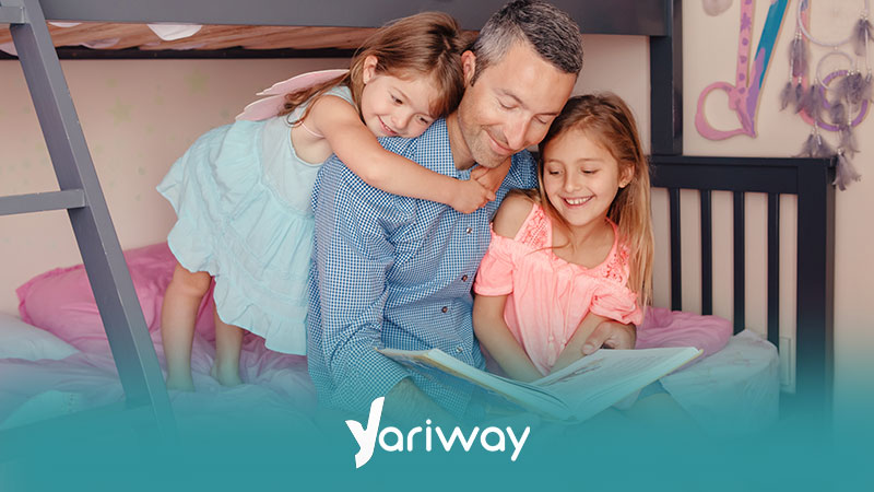 کتاب خواندن باعث تقویت رابطه ی بین اعضای خانواده می شود