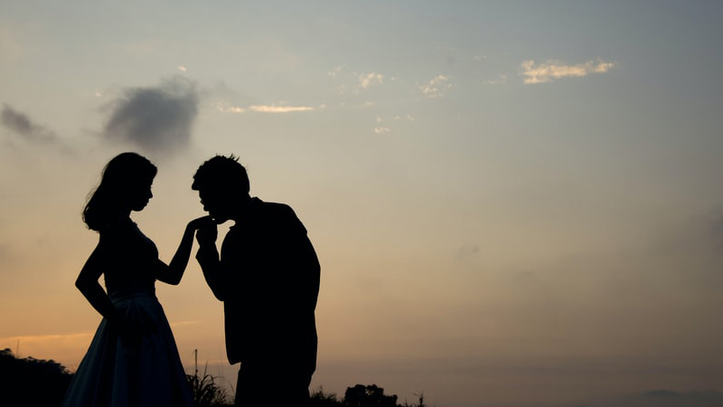 احترام به یکدیگر یکی از معیار های یک زوج موفق می باشد